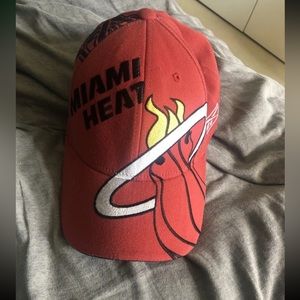 MIAMI HEAT RARE HAT
